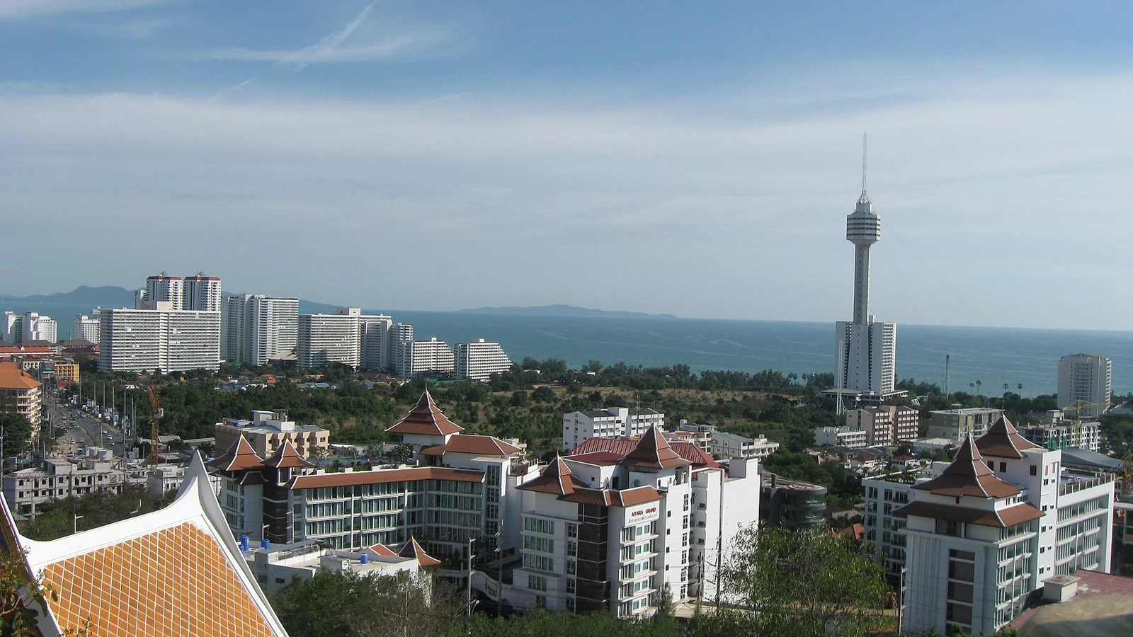 Pratumnak Hill: an area guide