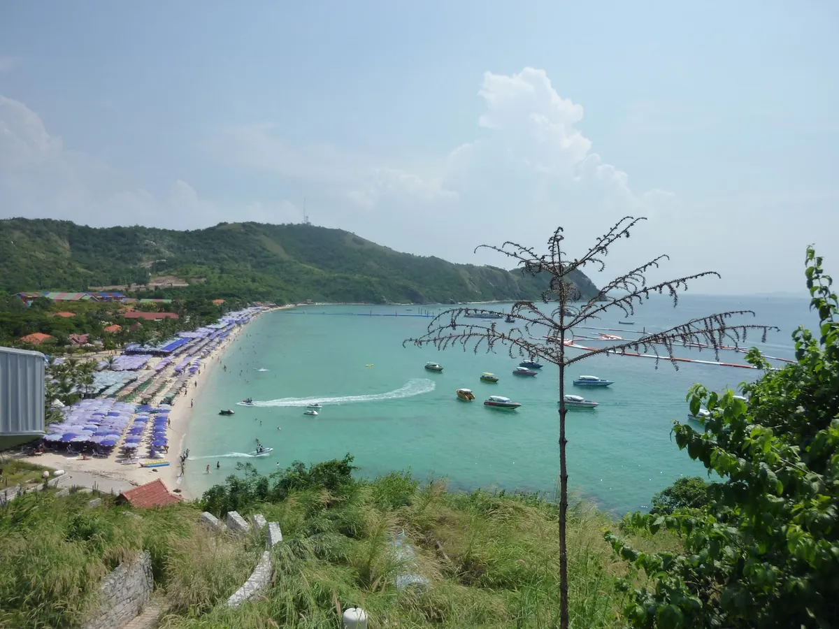 Samae Beach, Koh Larn