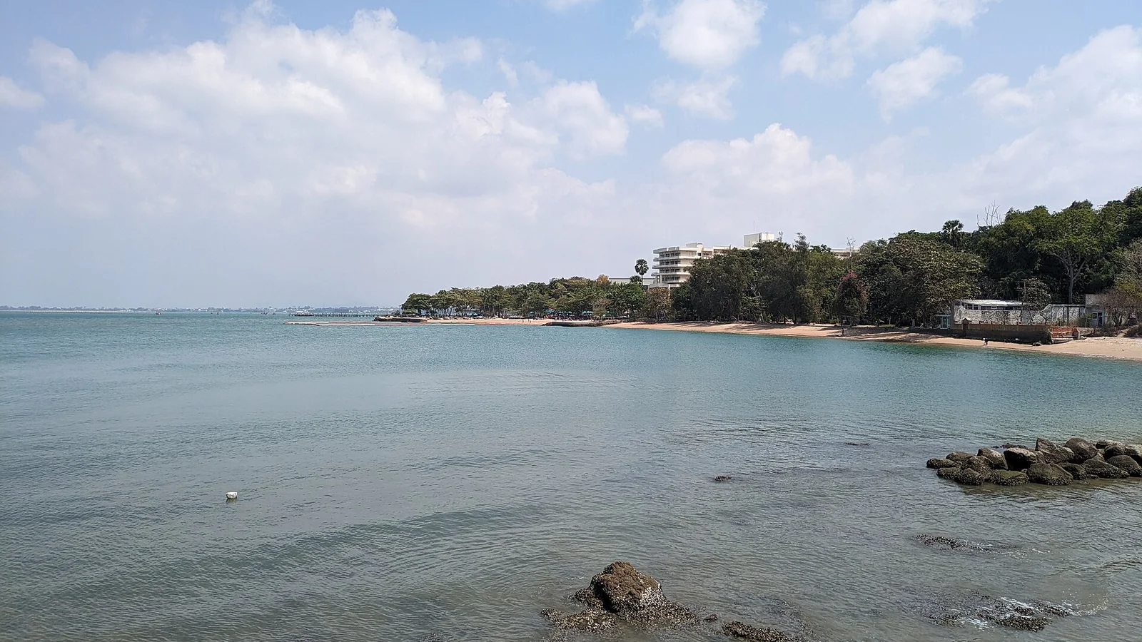 Wongamat and Naklua: an area guide
